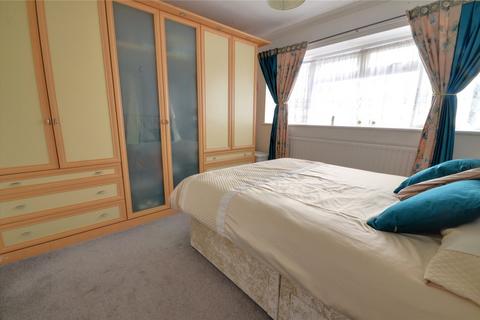 27 Coronation Road, East Grinstead, RH19 4AJ