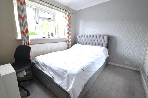 27 Coronation Road, East Grinstead, RH19 4AJ