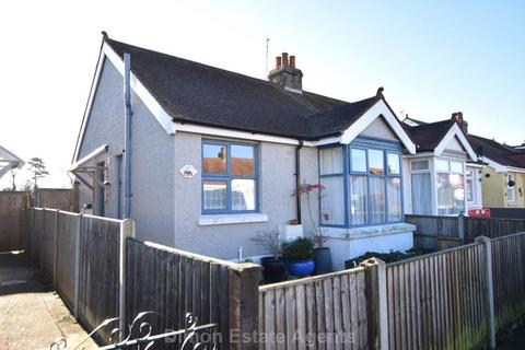 2 bedroom semi-detached bungalow for sale, Southcroft Road, Gosport