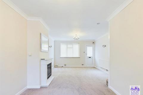 2 bedroom terraced house for sale, Gordon Road, Strood