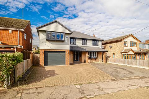 5 bedroom detached house for sale, Burnham Road, Hockley, SS5