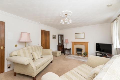 1 bedroom apartment for sale, Orchard Lane, Leeds LS20