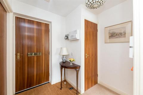 1 bedroom apartment for sale, Orchard Lane, Leeds LS20