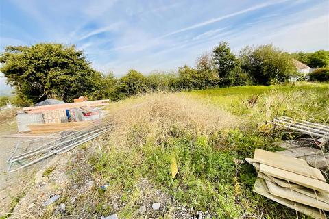 Land for sale, Cae Linda, Trimsaran, Kidwelly