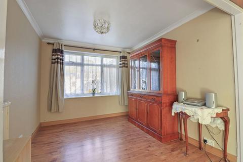 9 Markland Close, Chelmsford, CM2 8RZ