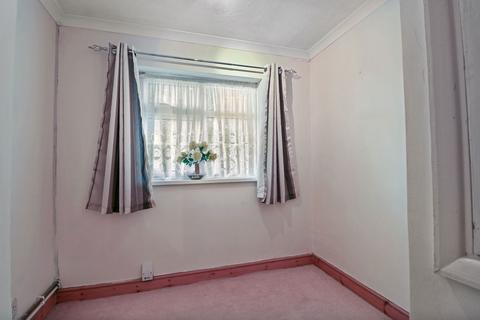 9 Markland Close, Chelmsford, CM2 8RZ