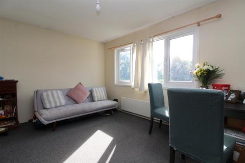 1 bedroom maisonette to rent, Downland, Two Mile Ash, Milton Keynes, MK8 8AS