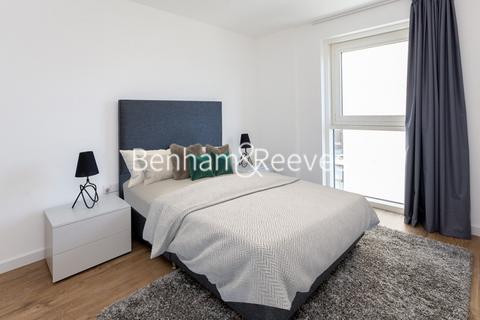 2 bedroom apartment to rent, Bailey Street, Surrey Quays SE8