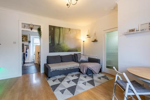 36b Station Road, Roslin, EH25 9LR