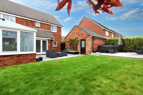 4 bedroom detached house for sale, Bellerose Close, Coventry CV4