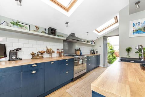 156 Venner Road, London, SE26 5JQ