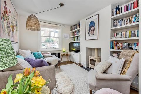 114 Victor Road, London, SE20 7JT