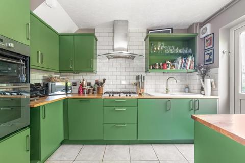 74 Ridgewell Close, London, SE26 5AP