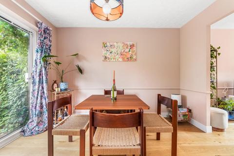 74 Ridgewell Close, London, SE26 5AP