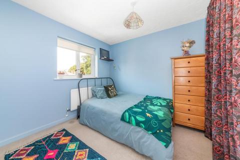 74 Ridgewell Close, London, SE26 5AP