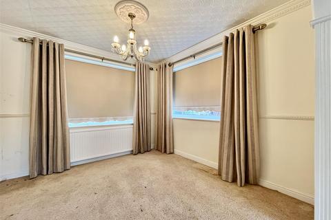 3 bedroom house for sale, Raper View, Aberford, Leeds