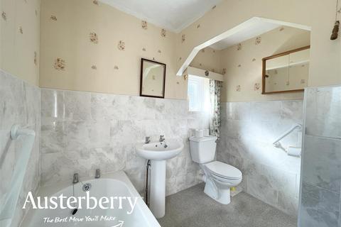 17 Critchlow Grove, Stoke-on-trent, ST3 4BW