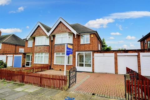 3 bedroom semi-detached house for sale, Haddon Crescent, Chilwell