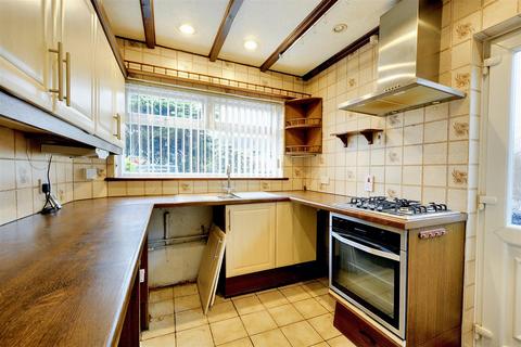 3 bedroom semi-detached house for sale, Haddon Crescent, Chilwell