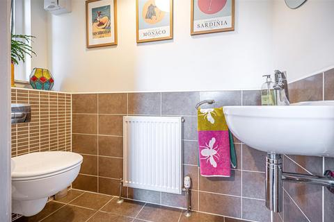 14 Blair Grove, Blairhall, Dunfermline, KY12 9LG