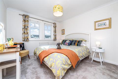 14 Blair Grove, Blairhall, Dunfermline, KY12 9LG