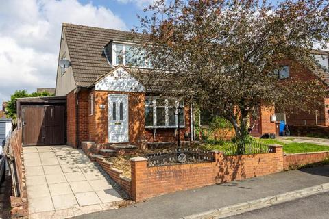 3 bedroom semi-detached house for sale, Thurlby Close, Ashton-in-Makerfield, Wigan, Greater Manchester, WN4 8SB