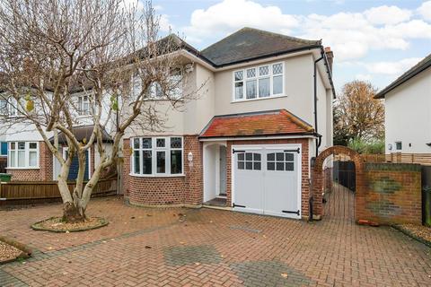 4 bedroom detached house for sale, Chiltern Drive, Surbiton