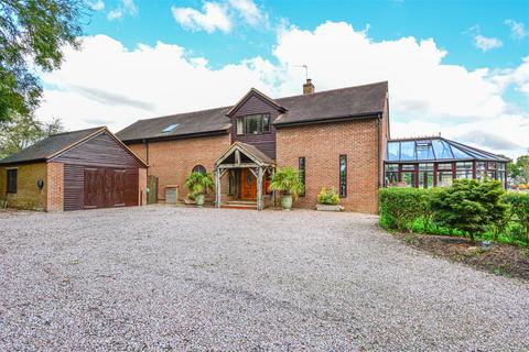 4 bedroom detached house for sale, Whatlington, Battle