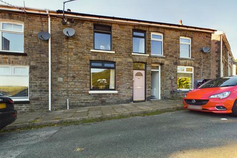 4 Highland Place, Ogmore Vale, Bridgend, CF32 7DD