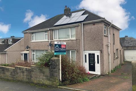 3 bedroom semi-detached house for sale, Highfield Avenue, Bridgend CF31