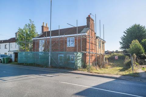 2 bedroom semi-detached house for sale, Shipdham Road, Dereham