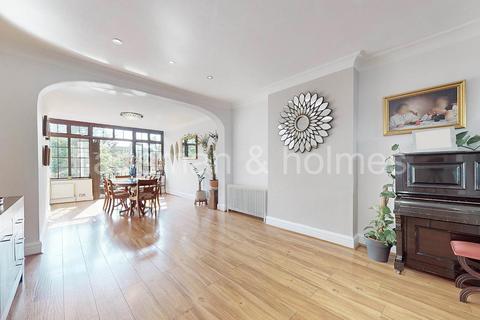 6 bedroom semi-detached house for sale, Basing Hill, NW11