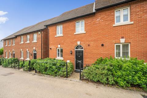 3 bedroom semi-detached house for sale, Kings Drive, Winchester, SO22