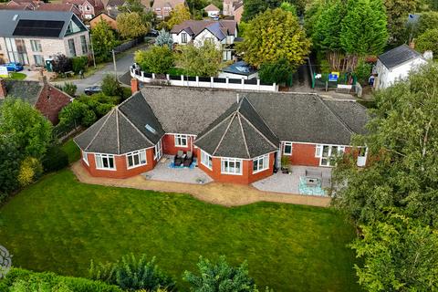 4 bedroom bungalow for sale, Twiss Green Lane, Culcheth, Warrington, Cheshire, WA3 4DQ