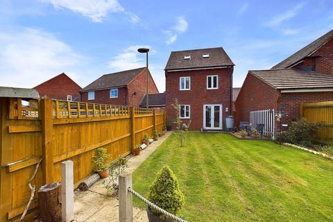 5 bedroom detached house for sale, Chalkpit Lane, Chinnor