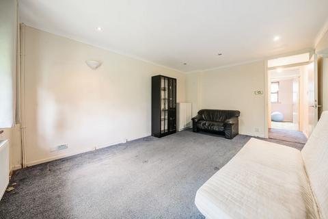 12 Stanard Close, London, N16 5EH