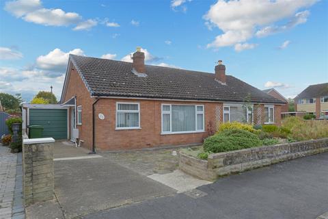 3 bedroom semi-detached bungalow for sale, Leamore Crescent, Belle Vue, Shrewsbury