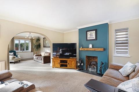 4 bedroom semi-detached house for sale, The Street, High Ongar, CM5