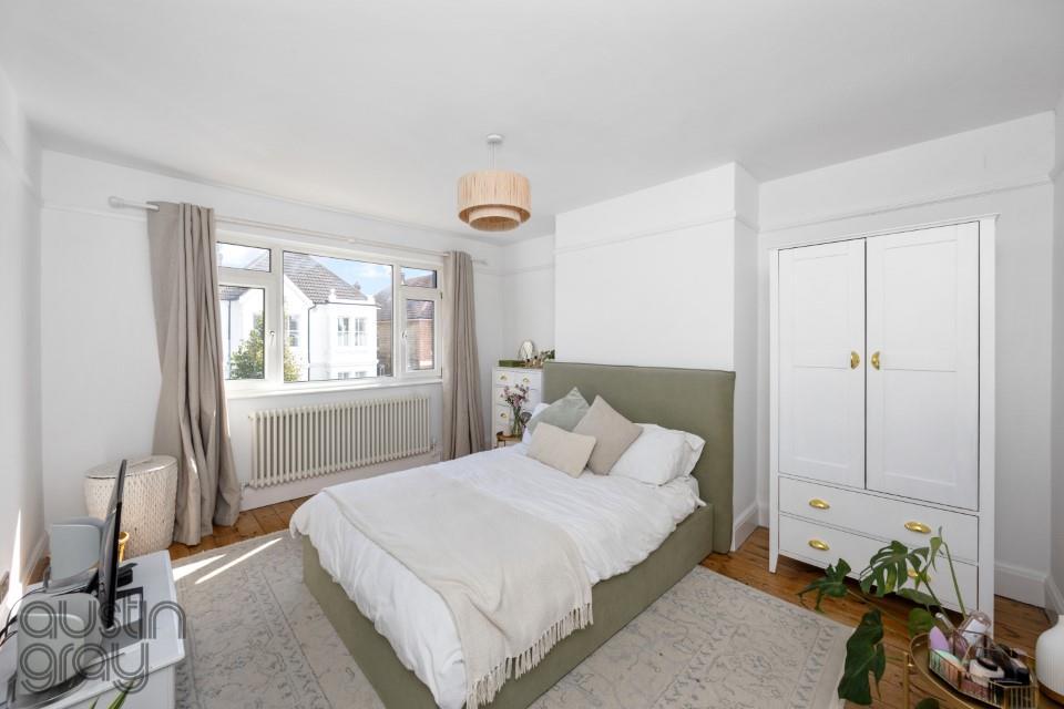Montefiore Road, 24-014.jpg
