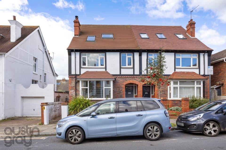 Montefiore Road, 24-021.jpg