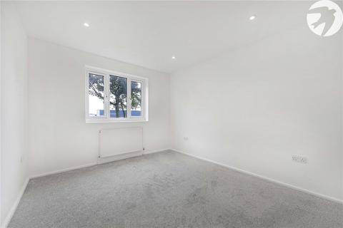 104 Thames Road, Crayford, Dartford, DA1 4LP