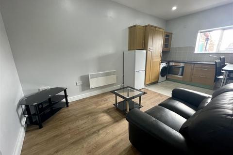 1 bedroom apartment to rent, Heaton Road, Newcastle Upon Tyne