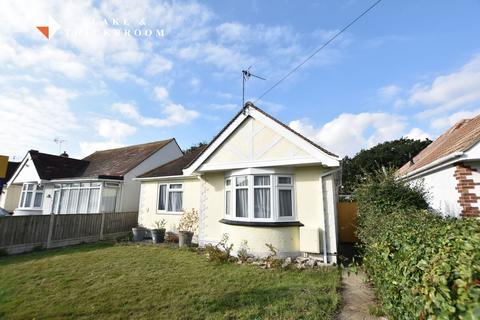 2 bedroom detached bungalow for sale, Seafields Road, Holland-on-Sea