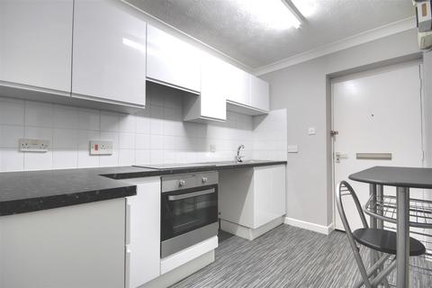 2 bedroom apartment for sale, Ramsey Road, St. Ives