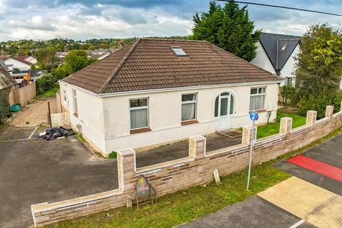 4 bedroom detached bungalow for sale, Wimborne Road West, Wimborne, BH21