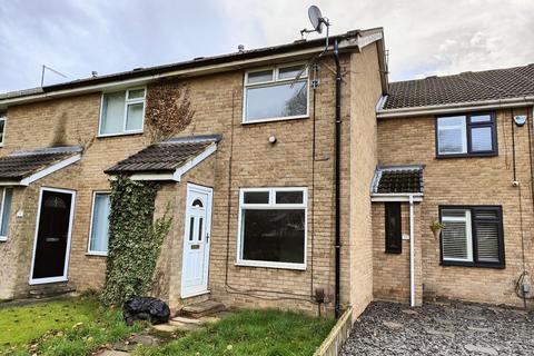 2 bedroom terraced house to rent, Pear Tree Walk, Wakefield, West Yorkshire, WF2