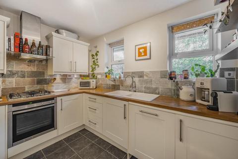 2 bedroom flat for sale, Caversham ,  Reading,  Berkshire,  RG4