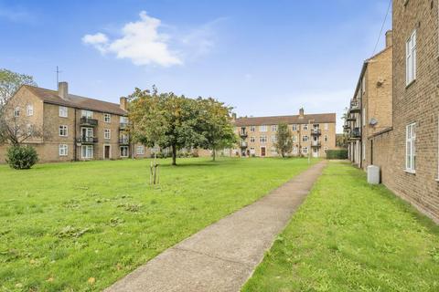 2 bedroom flat for sale, Caversham ,  Reading,  Berkshire,  RG4