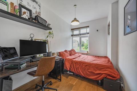 2 bedroom flat for sale, Caversham ,  Reading,  Berkshire,  RG4