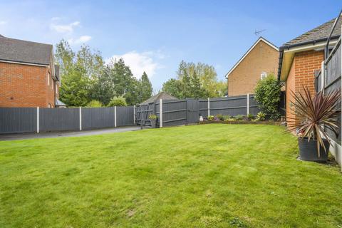 5 bedroom detached house for sale, Snowdrop Walk, Sittingbourne, ME10